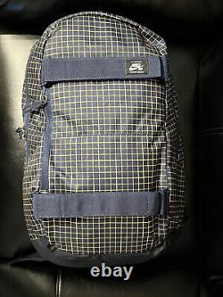 Nike SB Grids Backpack Sz 24 Litres Laser Orange Blue CZ6383 410