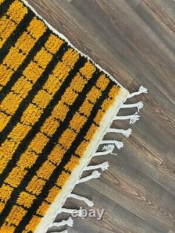 5x7 Moroccan Yellow And Black Grid Boho Rug, Rug Tribal Unique Stupéfiant